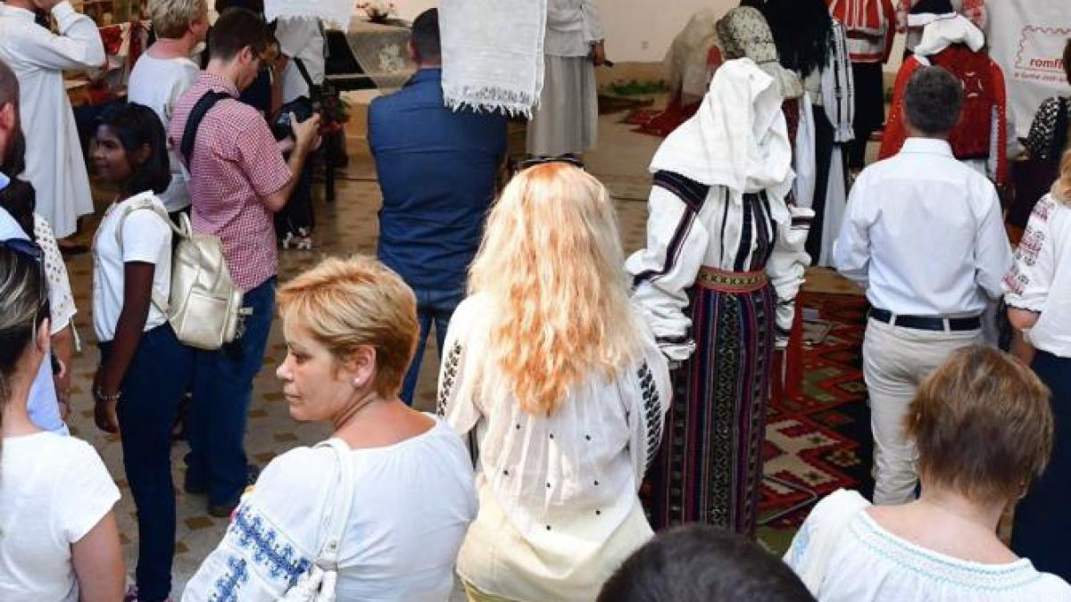 muzeu-turisti_35059600