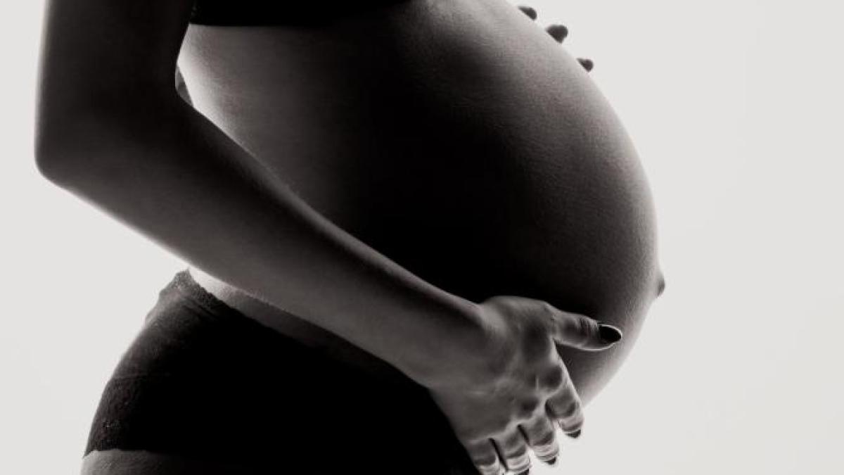 o-mamica-din-alabama-a-dat-viata-pe-cale-naturala--iar-a-doua-zi-a-nascut-prin-cezariana_14297400