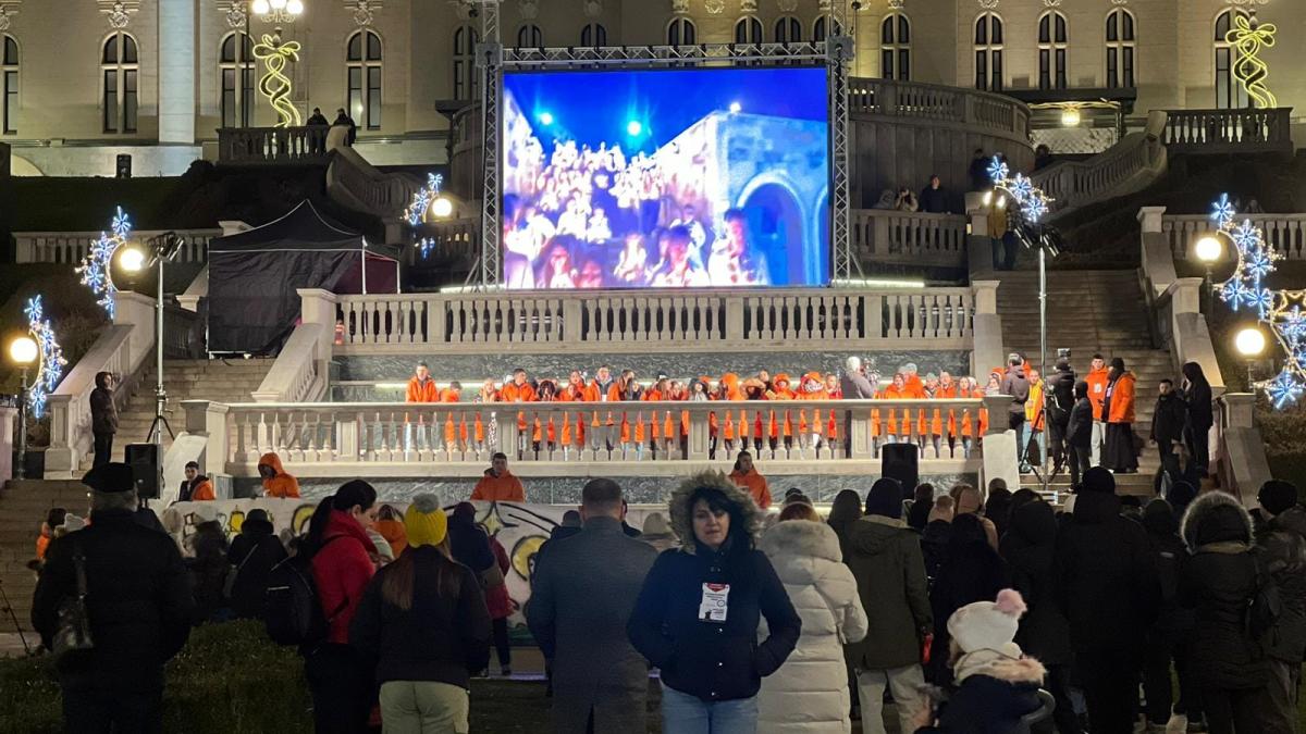 colind_palas_iasi_fb_46434400