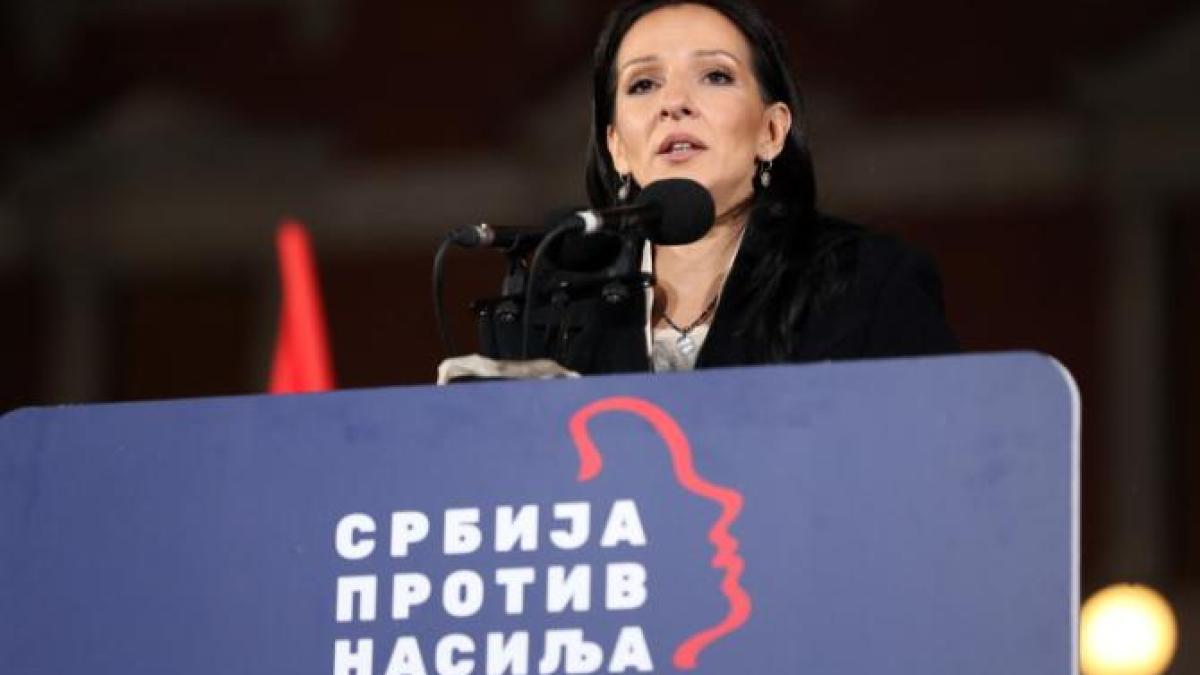 marinika-tepic--lidera-opozitiei-din-serbia--continua-greva-foamei-pentru-a-protesta-impotriva-fraudei-electorale-din-belgrad--in-ciuda-sfatului-medical_56072900