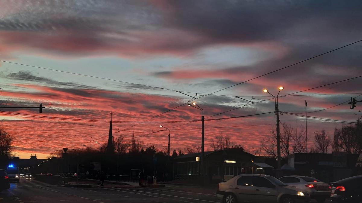 fenomen-impresionant-pe-cerul-romaniei_83461000