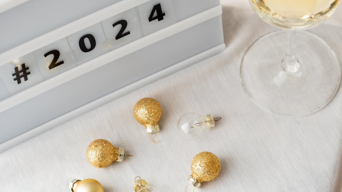 traditii-revelion-2024-pexels-wallsio-19399435_68930700