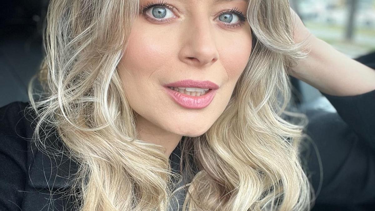 laura-cosoi-dumnezeu_62729200