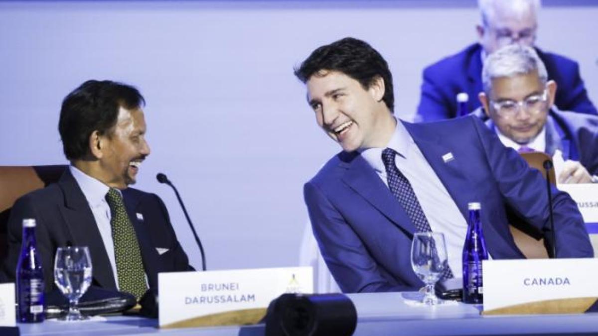 avionul-oficial-al-premierului-canadian-justin-trudeau-s-a-defectat--din-nou_46254400