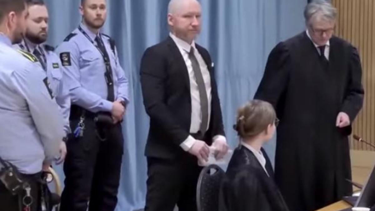 norvegianul-breivik-regreta-uciderea-celor-77-de-persoane-fiecare-zi-este-un-cosmar--ma-gandesc-la-sinucidere_21901700