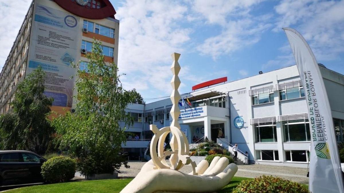 universitatea_48097200