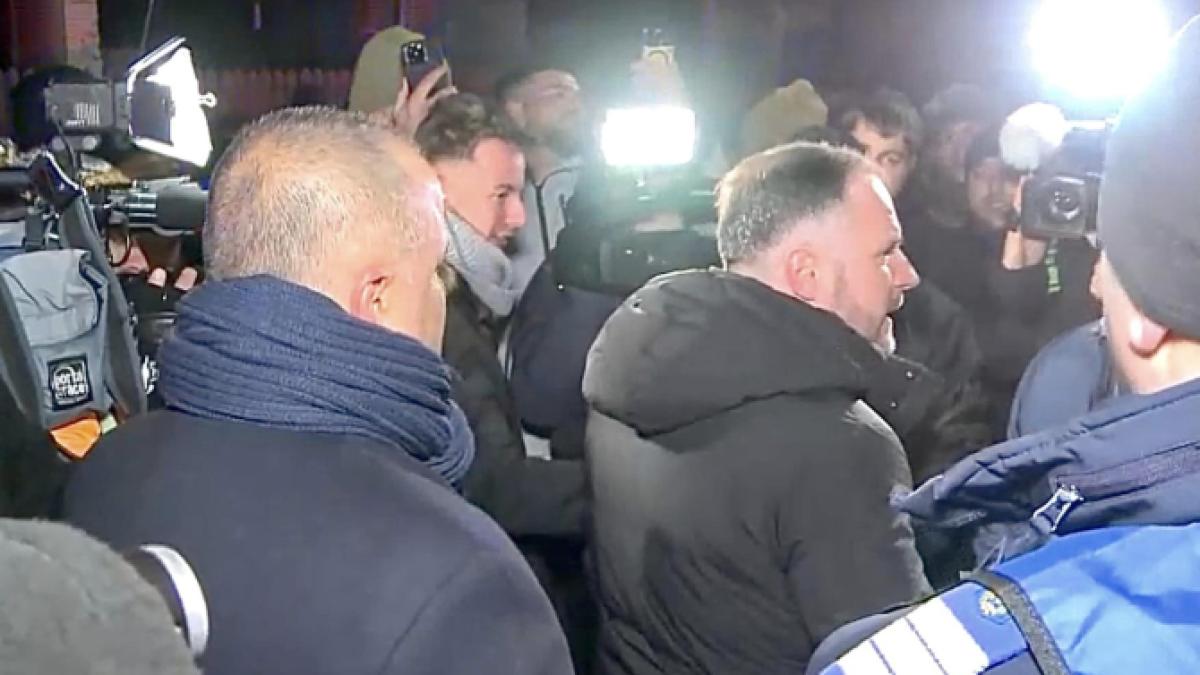 prefectul-capitalei-proteste_33633600