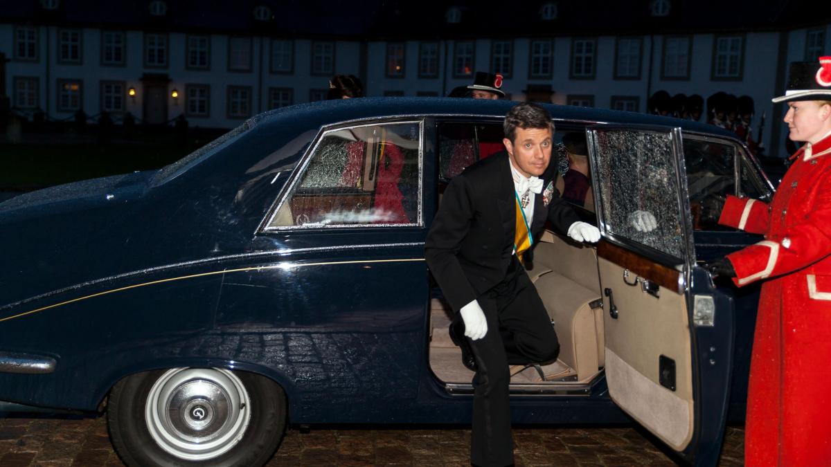 detalii-mai-putin-cunoscute-despre-frederik-al-x-lea--printul-petrecaret-care-a-devenit-rege-al-regatului-danemarcei-_41233900