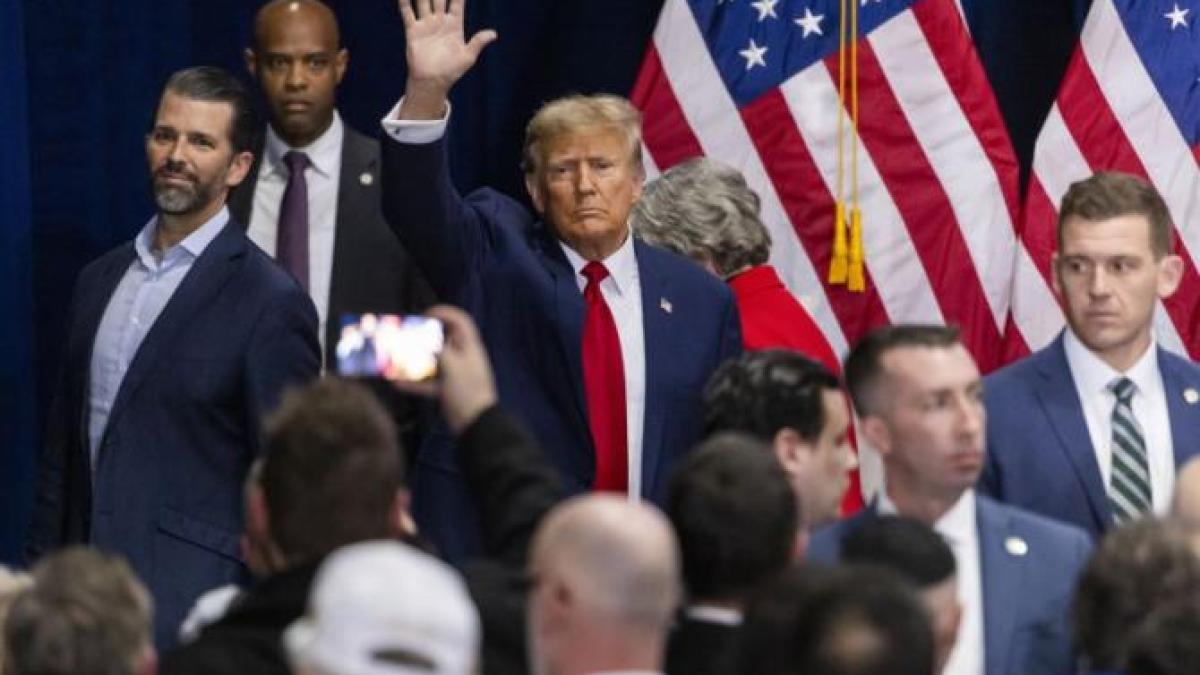 trump--dupa-victoria-din-iowa-cere-partidului-sa-se-uneasca-in-spatele-sau-promit-sa-recuperez-america-de-la-biden_42863500