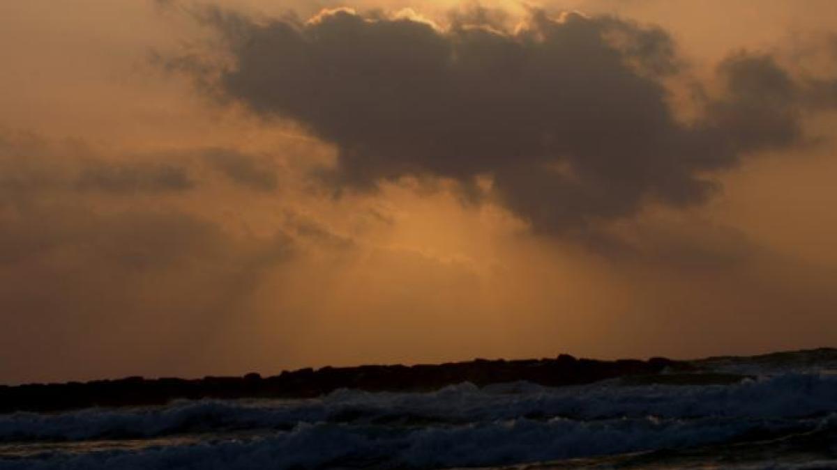 noi-atacuri-americane-si-britanice-in-yemen--rebelii-houthi-nu-cedeaza-si-tintesc-in-continuare-navele-care-trec-prin-marea-rosie_83662200