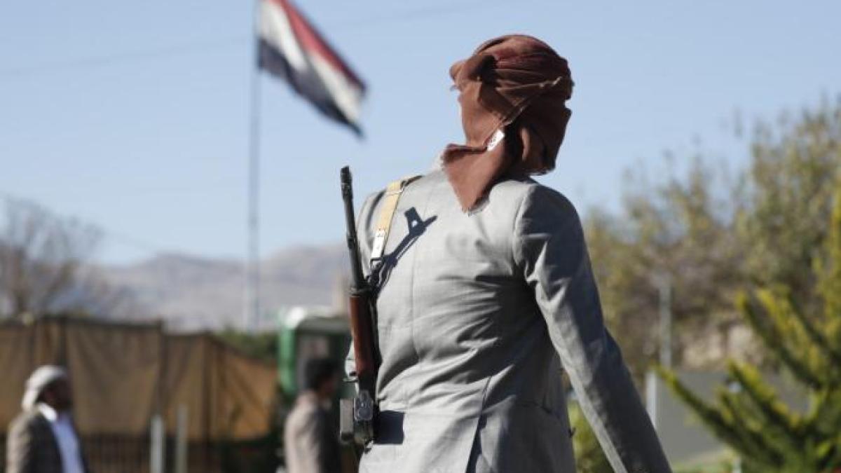 rebelii-houthi-navele-rusesti-si-chinezesti-sunt-libere-sa-treaca-prin-marea-rosie_35395900