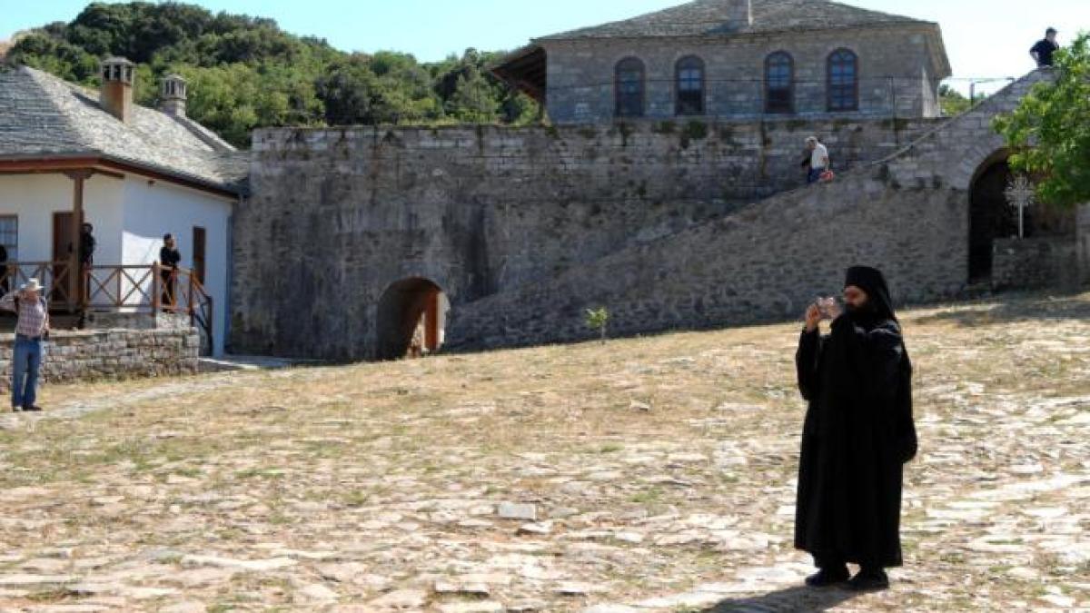 muntele-athos-agerpres_56623700