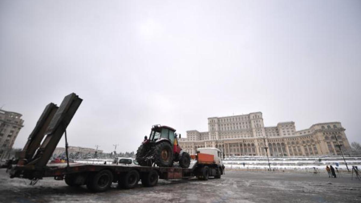 protest-tractor-sosoaca_67091900