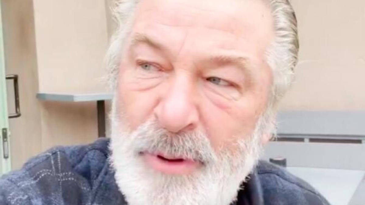 alec_baldwin_87497300