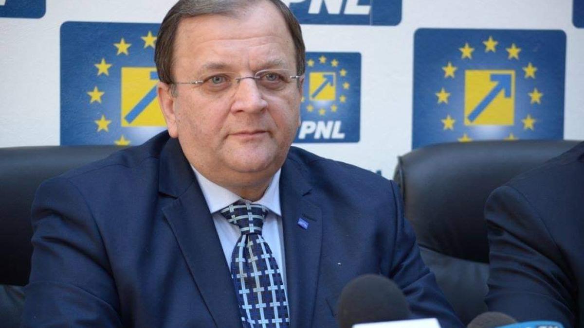 flutur-pastrarea-cotei-unice_16807900