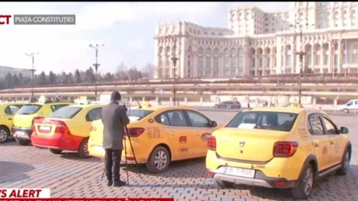 protest-al-taximetristilor-in-fata-parlamentului--ce-nemultumiri-au-oamenii_57070800