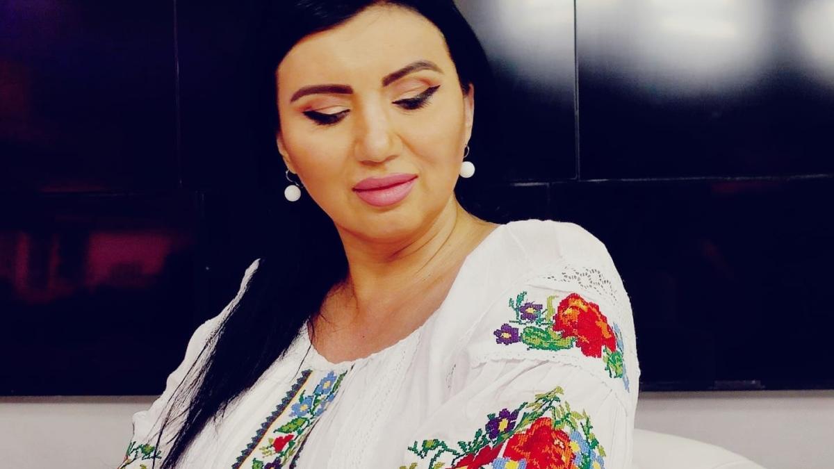 adriana-bahmuteanu--amintiri-dureroase-dupa-ce-a-pierdut-un-copil--la-trei-saptamani-dupa-nastere-exista-o-lege-a-compensatiei--in-viata-mea-a-aparut-blake_22570000