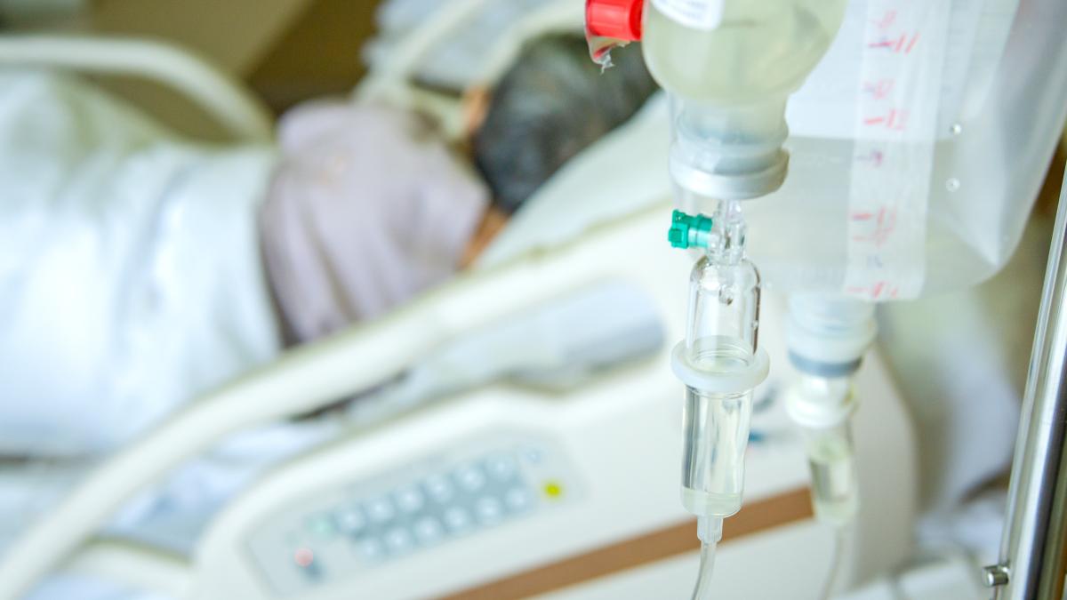 doua-femei-si-doua-fetite-din-bihor--internate-la-terapie-intensiva-dupa-ce-au-intoxicat-cu-o-solutie-de-uz-veterinar-impotriva-raiei_48757600