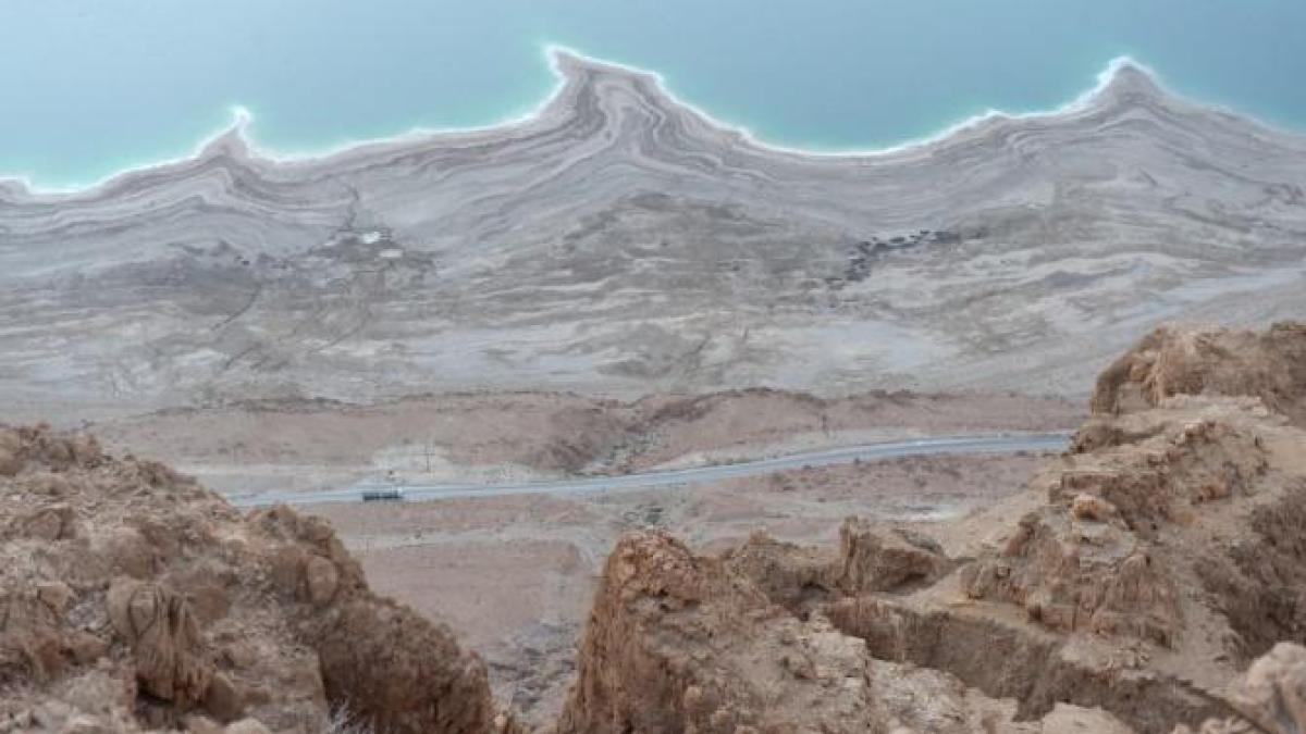 gruparea-suspectata-de-atacul-care-a-ucis-trei-soldati-americani-isi-intrerupe-operatiunile_59443000