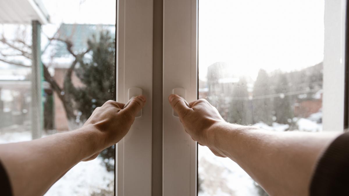 cum-aerisim-corect-casa-si-cand--pe-timp-de-iarna--cum-facem-sa-nu-pierdem-caldura_09950400