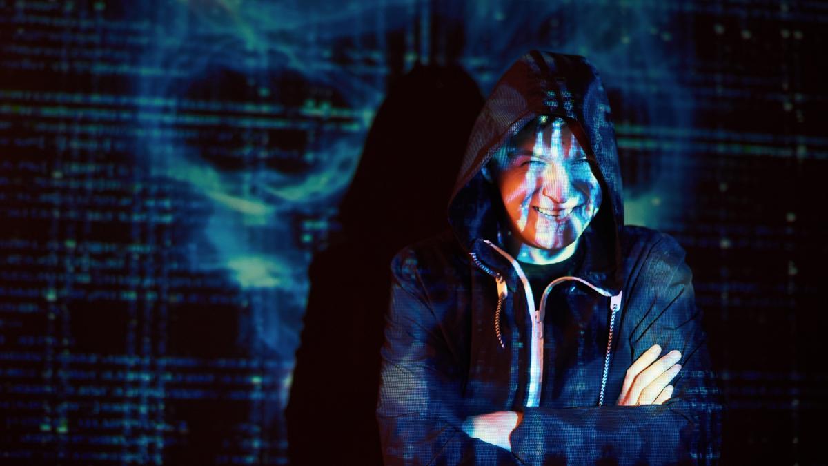 fost-angajat-al-cia--condamnat-la-40-de-ani-de-inchisoare-pentru-cea-mai-mare-scurgere-de-informatii-din-istoria-agentiei_50332800