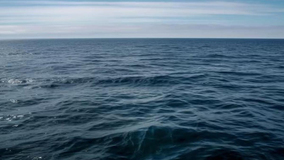 metalele-gasite-in-oceanul-pacific-sunt-de-origine-extraterestra-un-nou-studiu-a-descoperit-ca-pana-la-10prc--au-compozitii-din-afara-sistemului-nostru-solar_85647400