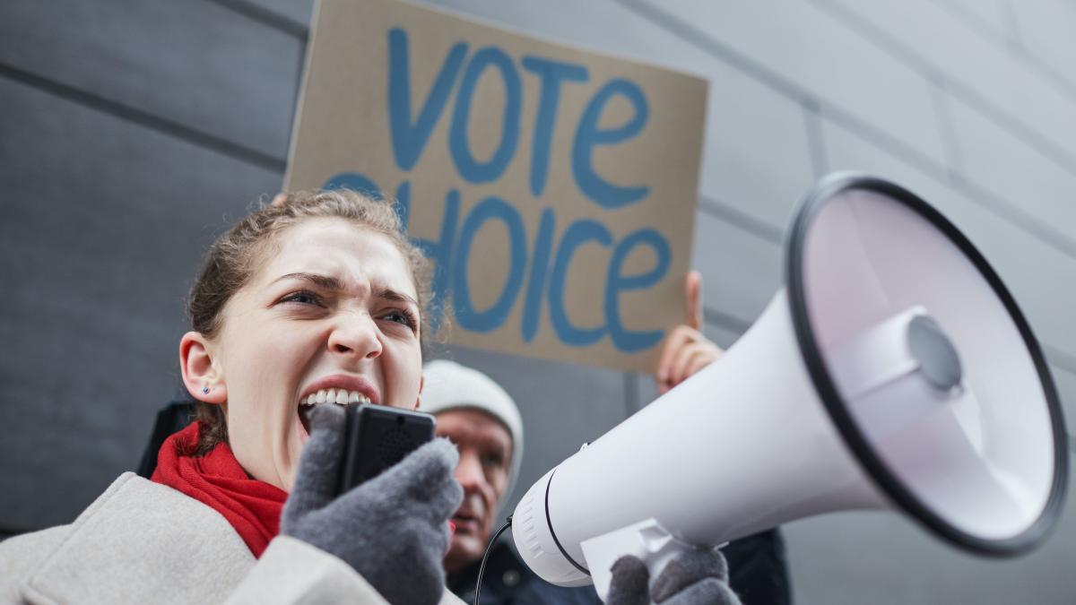 pexels-edmond-dantes-7103012_23036300