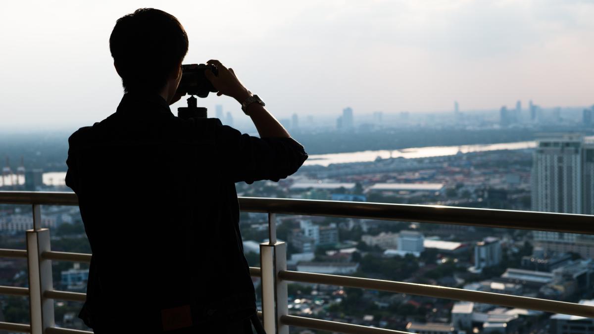 spion-chinez-arestat-in-california-pentru-ca-a-furat-secrete-care-ar-putea-detecta-lansari-de-rachete-din-spatiuprc-c2prc-a0_96501100