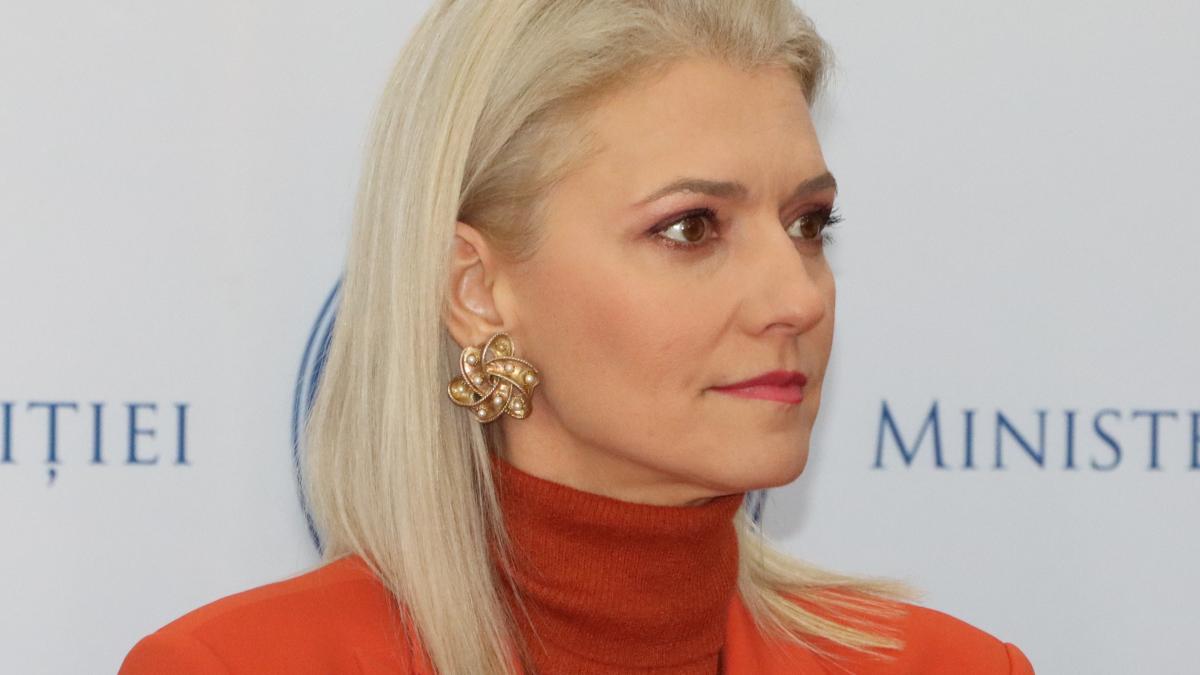 alina-gorghiu4_66167900