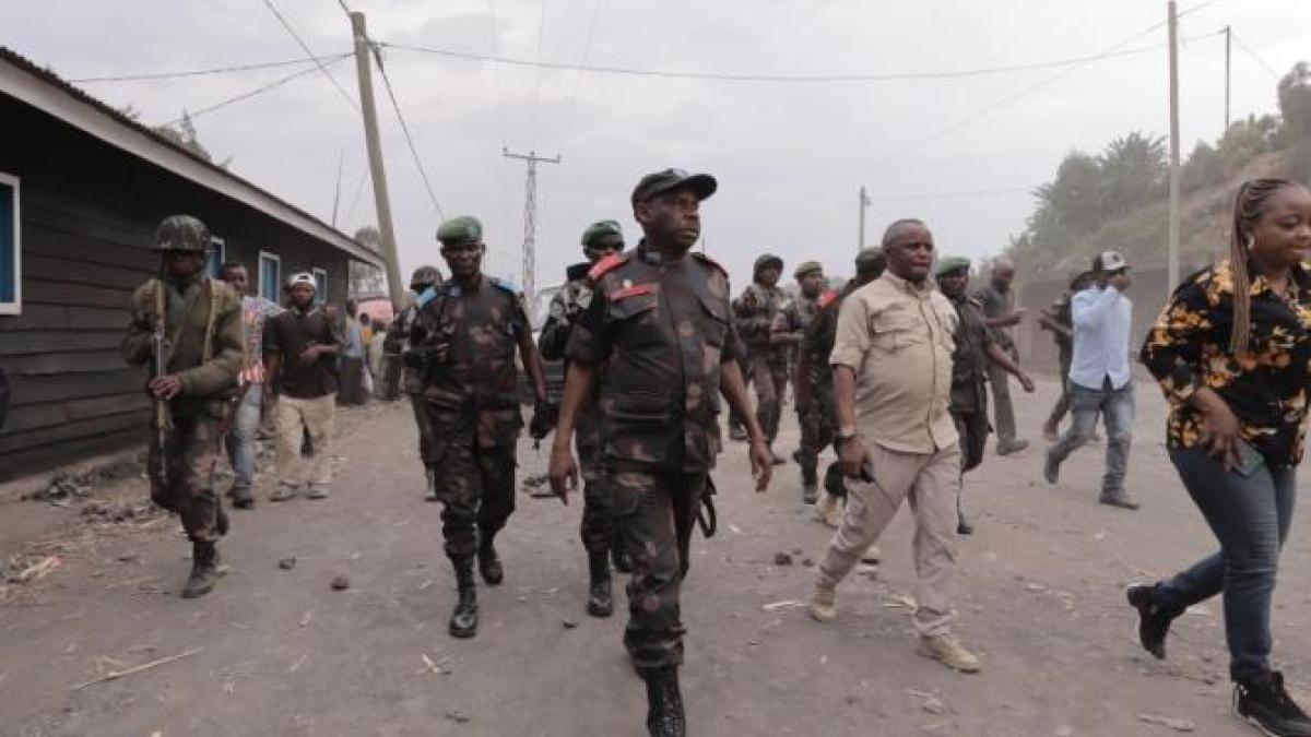 republica-democrata-congo-protestatari-ce-ard-steaguri-si-vizeaza-ambasadele-occidentale_78672000