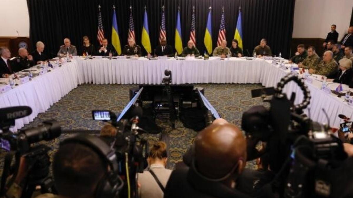 impas-la-reuniunea-de-la-ramstein--aliatii-ucrainei-au-convenit-pentru-un-pachet-semnificativ-de-ajutor-militar--dar-fara-tancuri-leopard_24753800