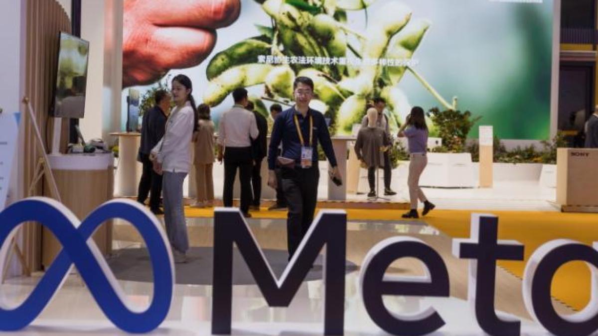 meta-a-declarat-ca-va-ascunde-mai-mult-continut-de-adolescenti-pe-instagram-si-facebook_91227300