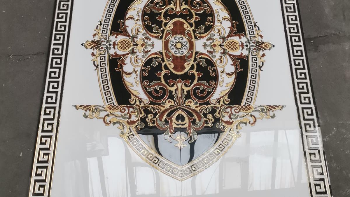 un-desen-protejat-a-dus-la-retinerea-unui-lot-de-placi-ceramice--in-valoare-de-700-000-de-lei_07648100