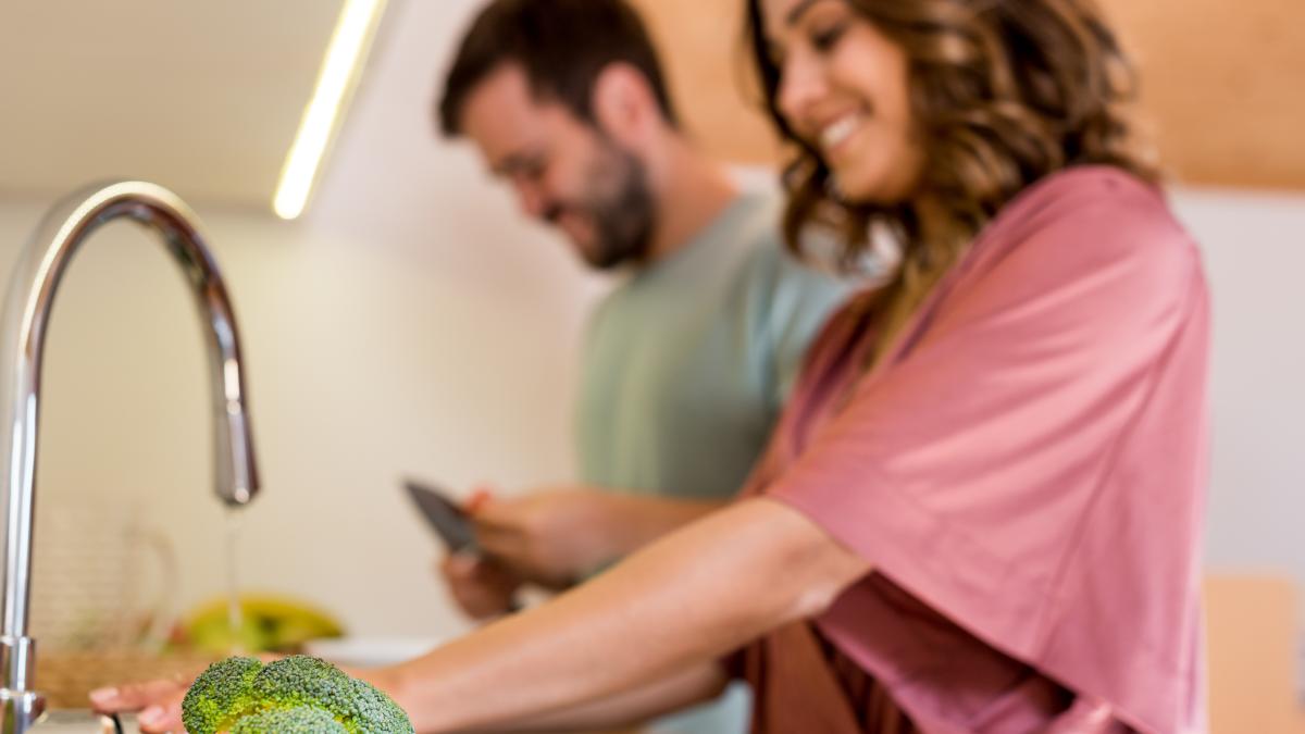 obiceiul-care-te-tine-de-plictiseala-din-cuplu--radu-leca-trebuie-sa-te-tii-de-el_56308400