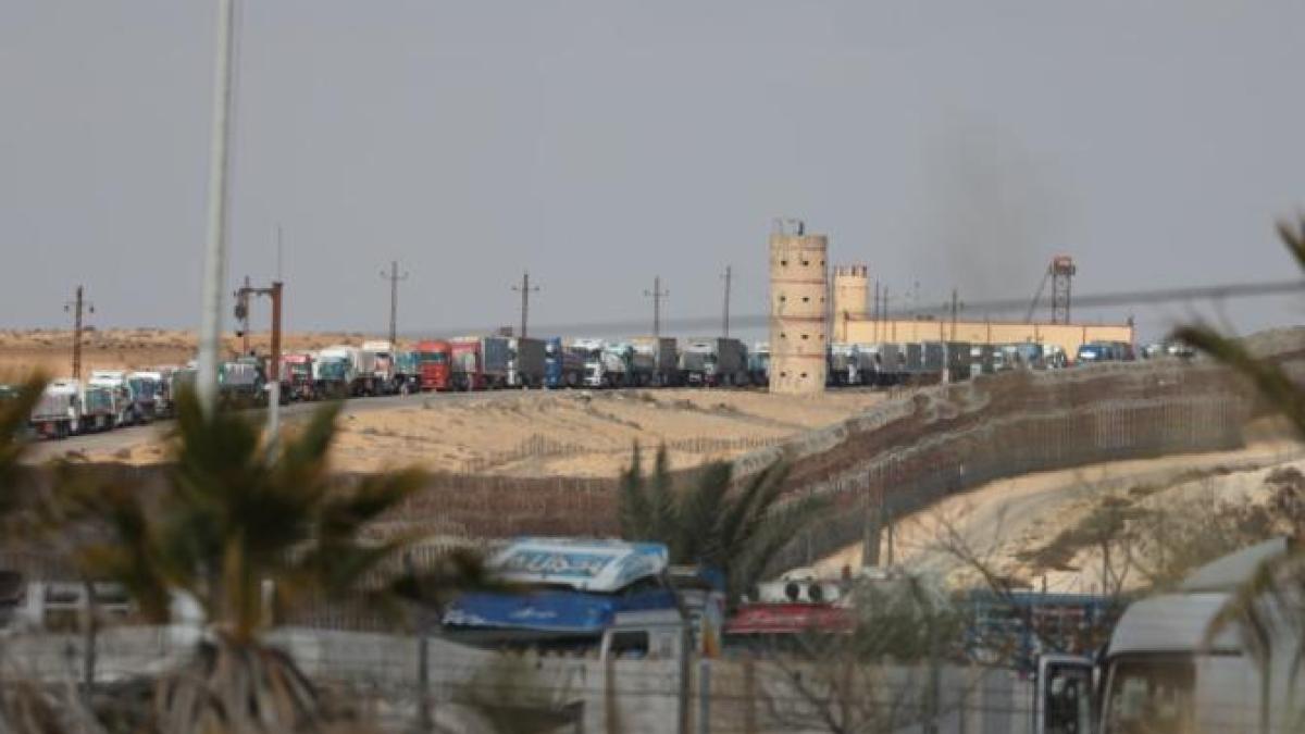 ministrul-egiptean-de-externe-nu-exista-niciun-fel-de-pregatire-pentru-afluxul-de-civili-palestinieni-la-frontiera_42241200