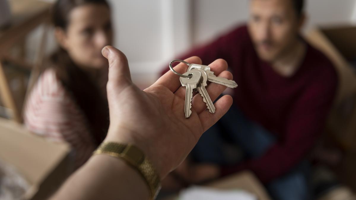 motivul-halucinant-pentru-care-o-clujeanca-a-fost-data-afara-din-casa-are-doua-pretentii-pentru-chiriasi_86427500