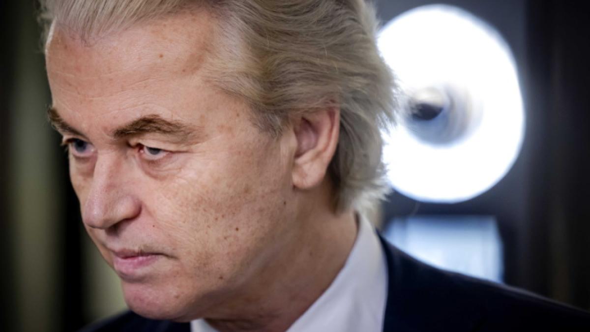 extrema-dreapta-olandeza--pasi-importanti-pentru-formarea-colaitiei-de-guvernare--geert-wilders--liderul-pvv--a-retras-trei-proiecte-de-lege-anti-islam_71229500