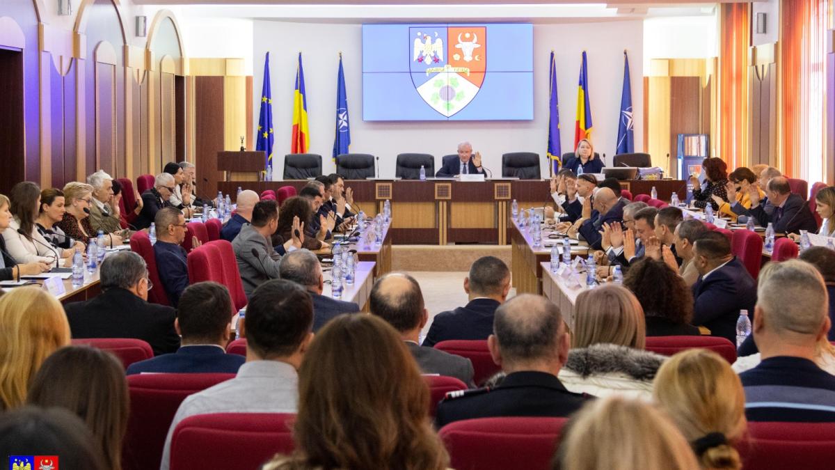 prc-e2prc-80prc-9dactivitatea-cj-vrancea--complet-blocataprc-e2prc-80prc-9d--dupa-decesul-presedintelui-toma--cine-preia-atributiile-acestuia-si-in-ce-conditii_77385100