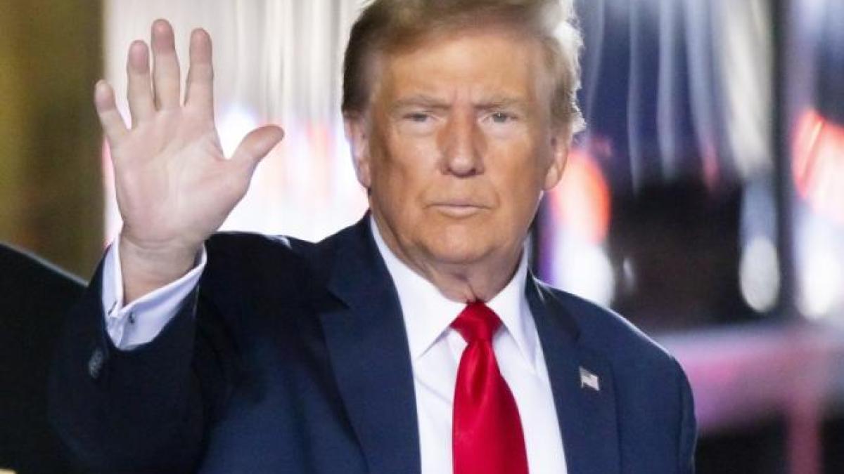 donald-trump-rupe-tacerea-cu-privire-la-moartea-lui-alexei-navalny---dar-nu-face-nicio-mentiune-despre-vladimir-putin_57946600