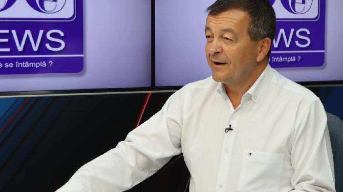 puiu-lucian-georgescu--rectorul-universitatii-dunarea-de-jos-din-galati--la-interviurile-dcnews_96805100