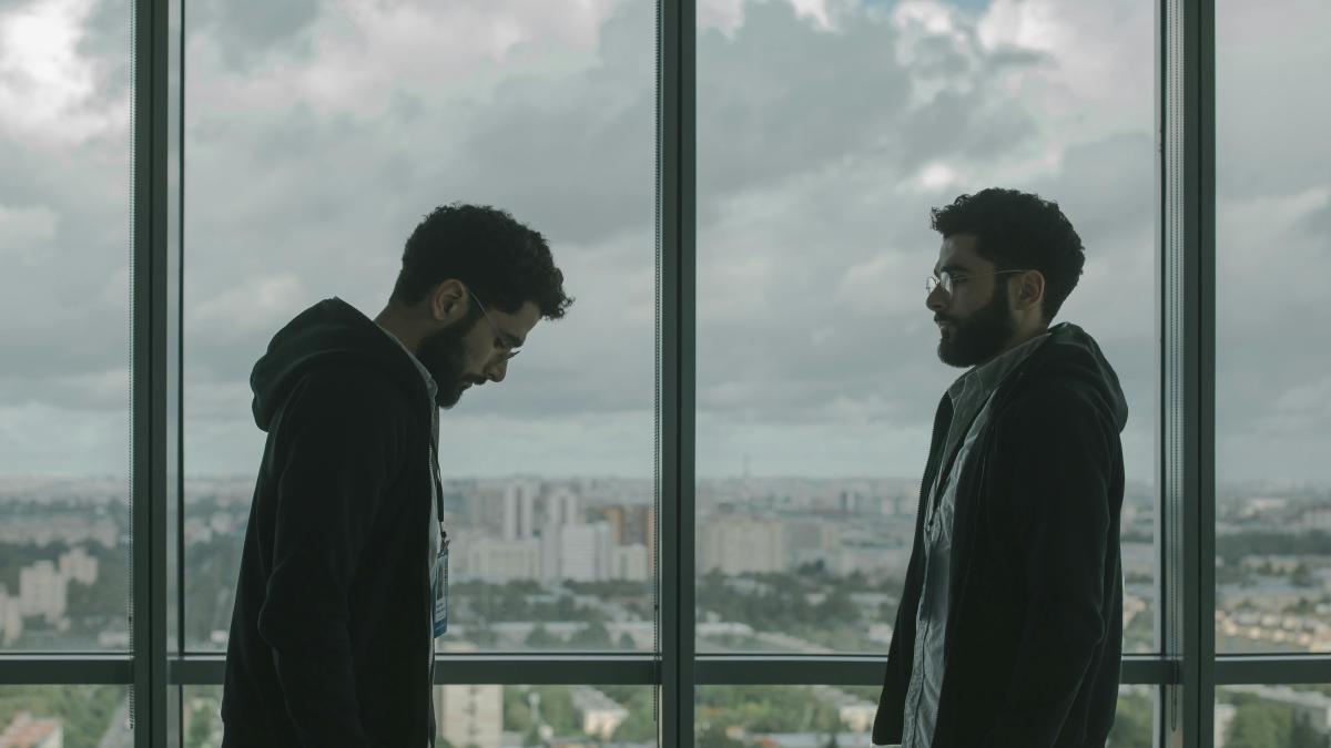 pexels-cottonbro-studio-5483054_00180300