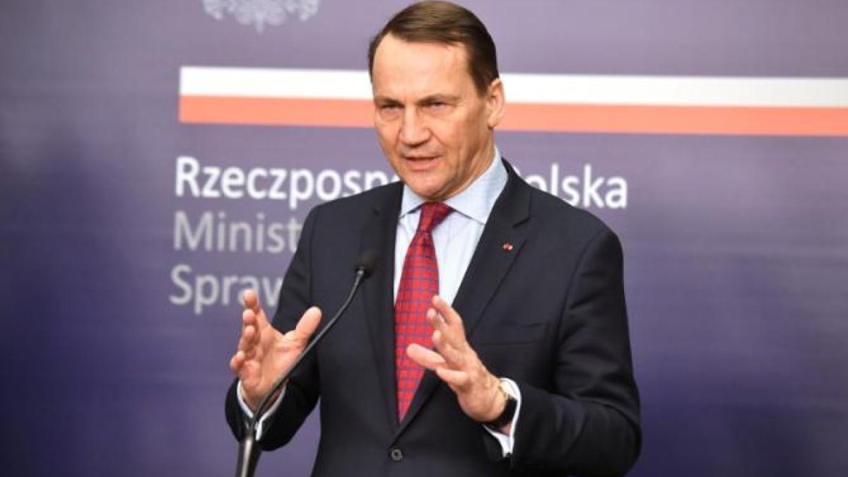 noul-ministru-de-externe-al-poloniei-daca-sua-si-ue-nu-sprijina-ucraina--ma-tem-ca-familia-noastra-de-natiuni-democratice-va-incepe-sa-se-destrame_83399700