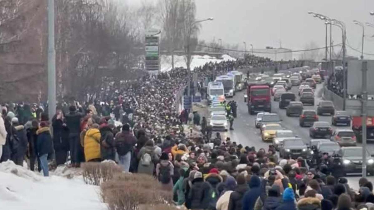 navalnii-inmormantare-chirieac_12884600