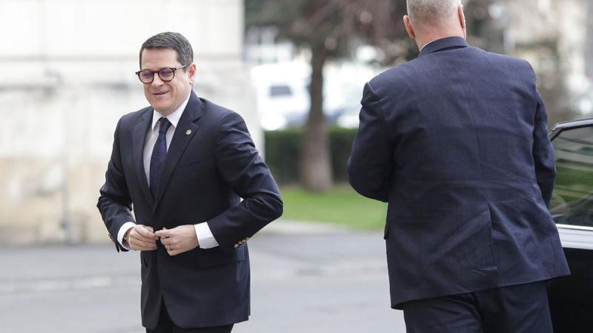 hellvig-implicare-in-politica_25782500