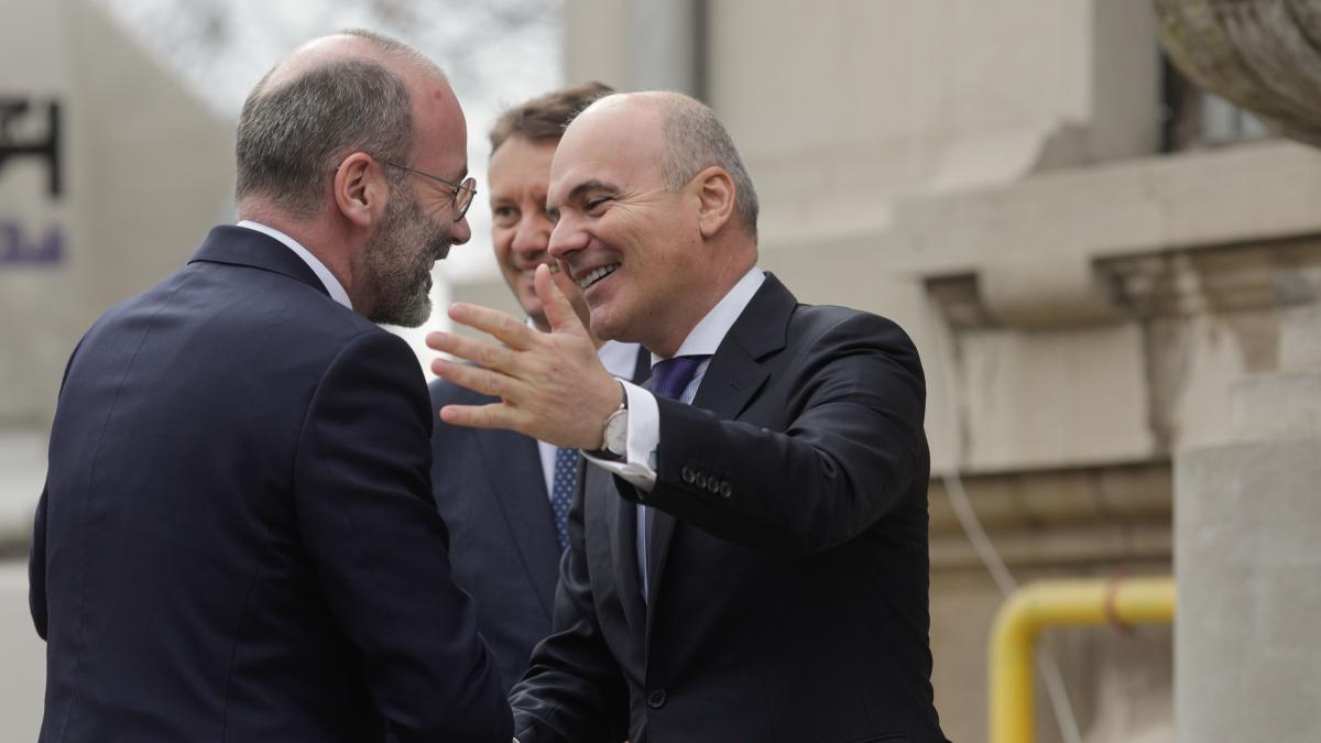 2024-03-05-1231_52898600