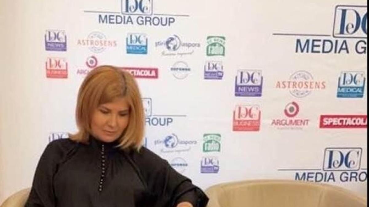 elena-cristian_76420000