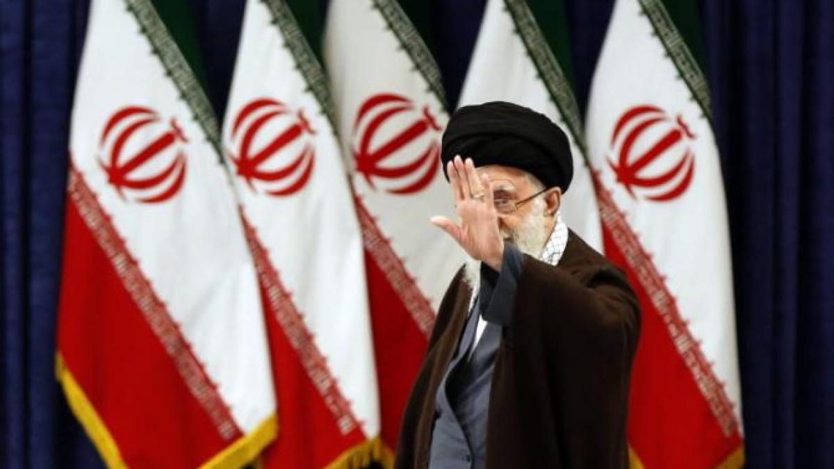 iranienii-sunt-chemati-sa-voteze--desi-nu-se-asteapta-la-o-schimbare-politica_25556900