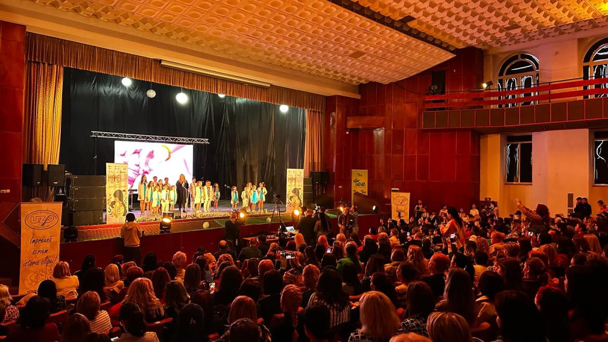 sandru-lavinia-spectacol_04040600