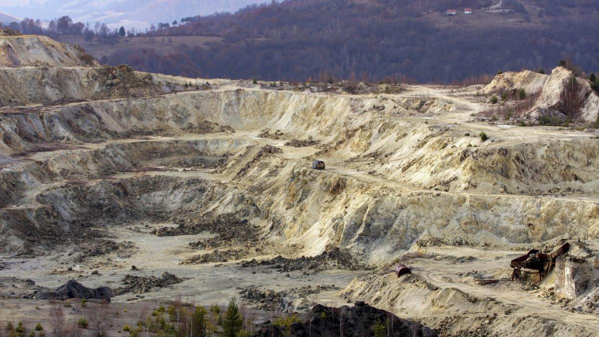 rosia_montana_ilustratie_04_inquam_photos_ovidiu_matiu_78197300