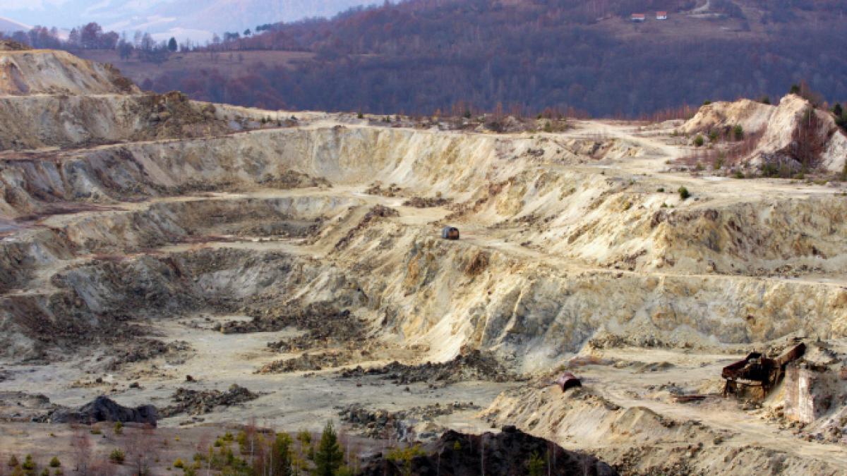 dosarul-rosia-montana--prc-e2prc-80prc-9dcaz-scoalaprc-e2prc-80prc-9d--raluca-turcan-fantasma-miliardelor-s-a-naruit_21595200